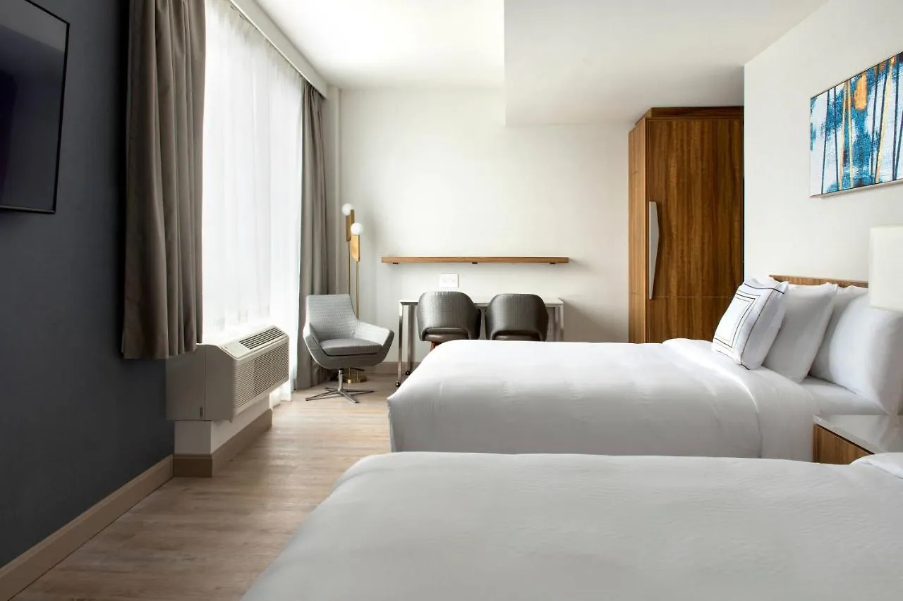 Hotel Towneplace Suites By Marriott New York Long Island City